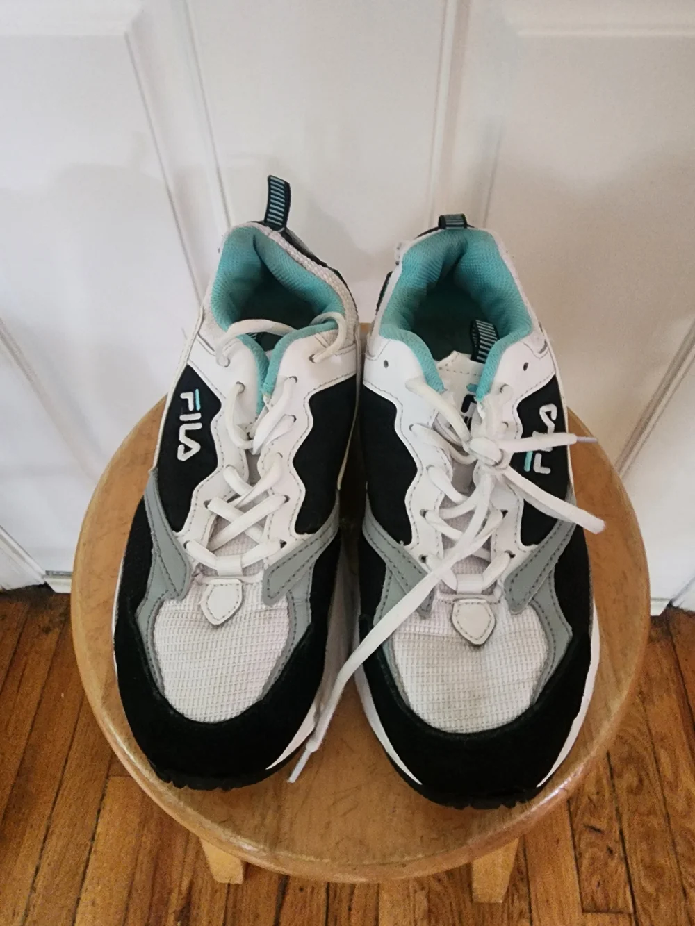 FILA Black, White & Teal Retro Runner Sneakers